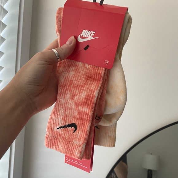 Nike tie dye 2pack socks - Picture 1 of 6